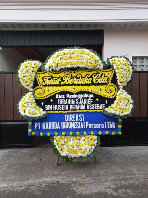 Papan Bunga Duka di Kadolo